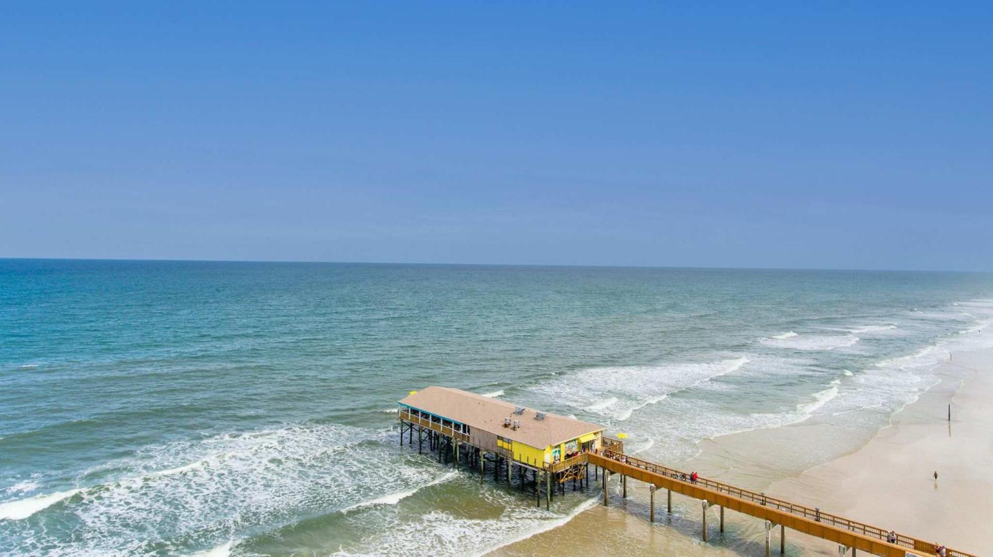 Aquamarine Suite At Sunglow Resort By Brightwild Daytona Beach Shores Exterior photo